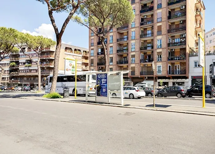 Geppy Vacation Near Saint Peter Basilica